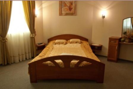 Sukiennice Hotel Chojnice Pokoj fotografie